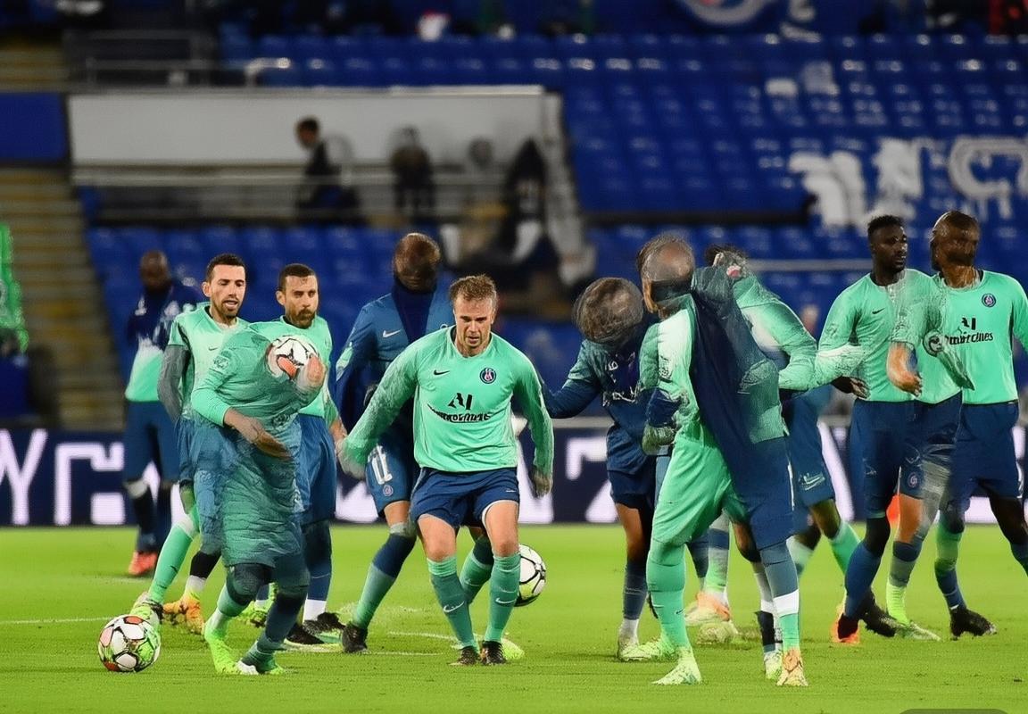 巴黎圣日耳曼VS安格斯：巅峰对决复盘解析与数据解读(图1)